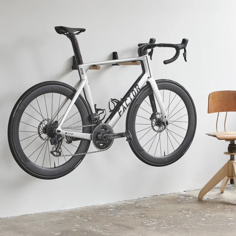 TONS BIKE WALL MOUNT VERTICAL